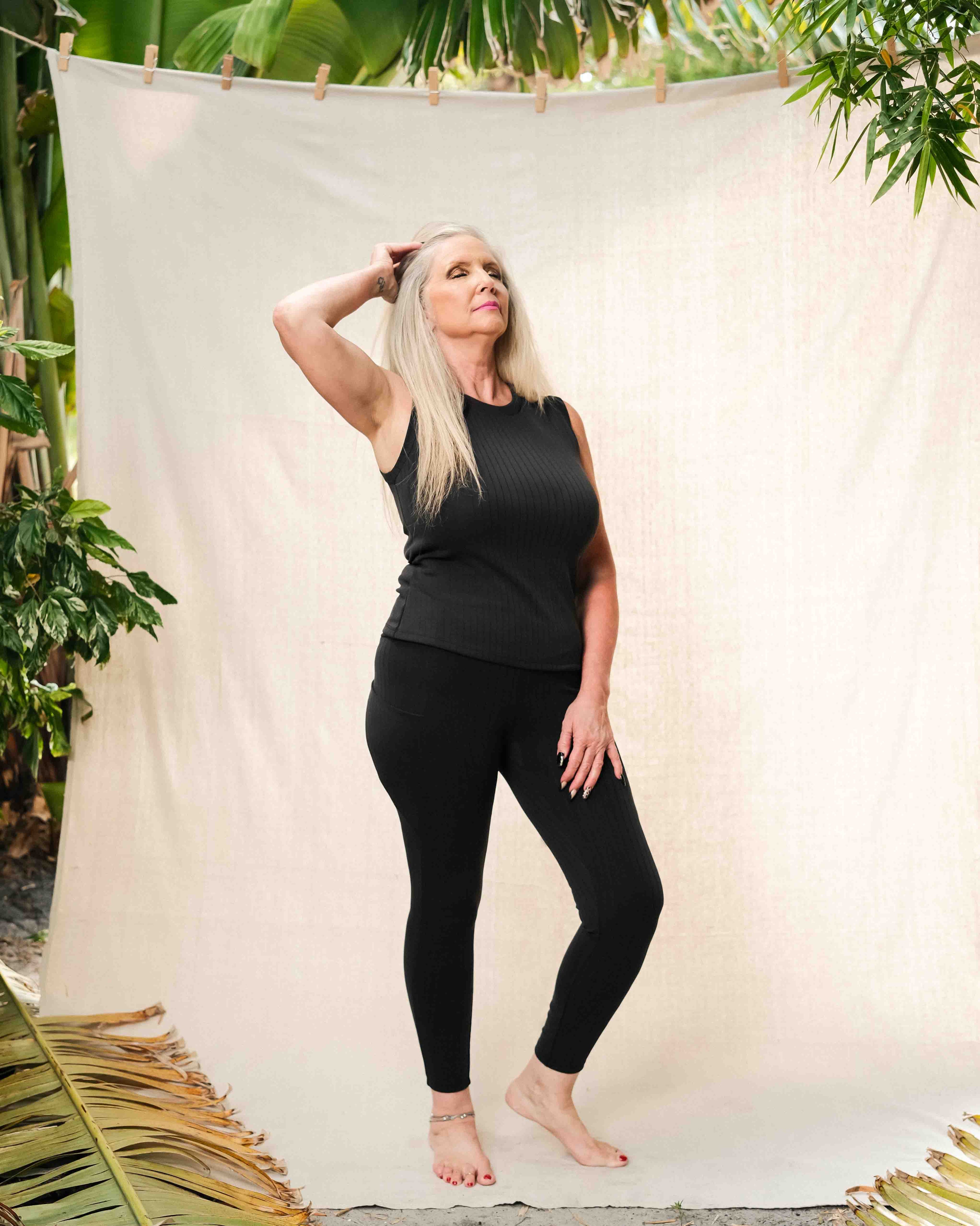 Classic Wide-Ribbed Tank Smokey Black