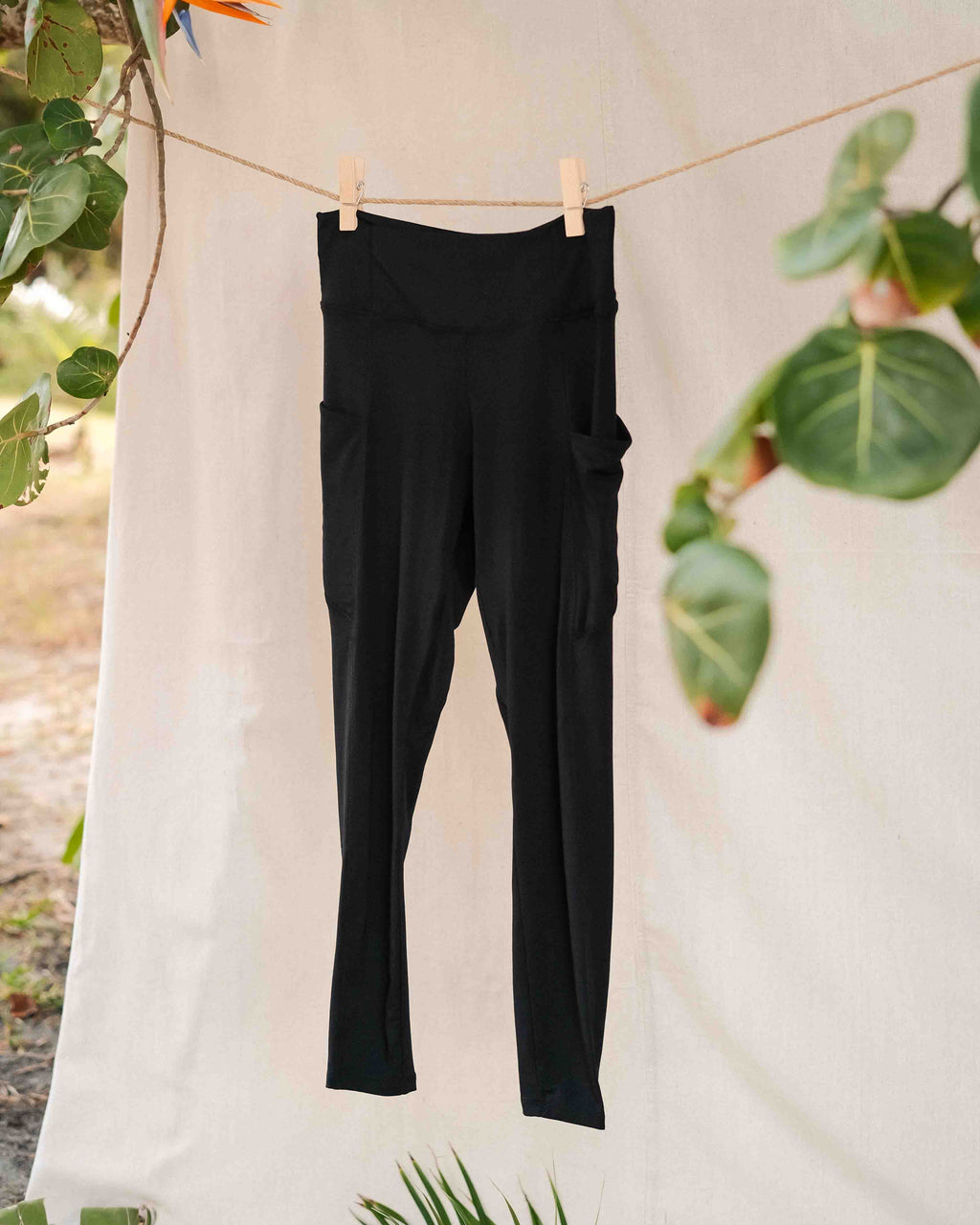 Frangipane Legging Black